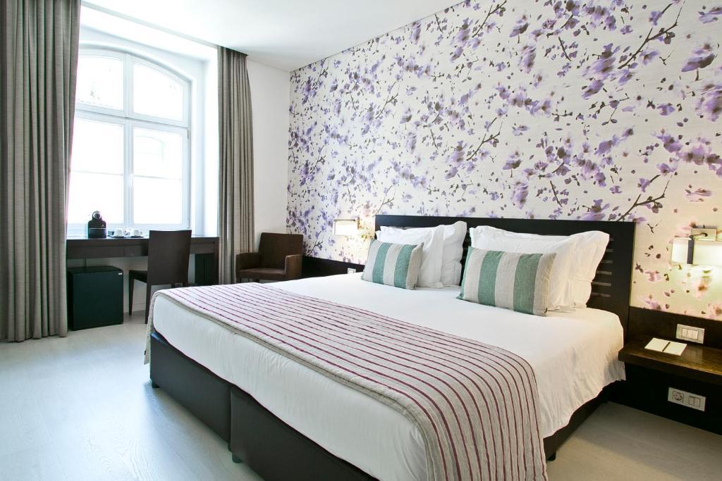 Standard Double or Twin Room Street View